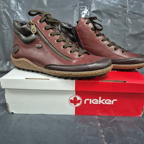 RIEKER SIDE ZIP WATER RESISTANT BOOT BURGUNDY SIZE 6.5
