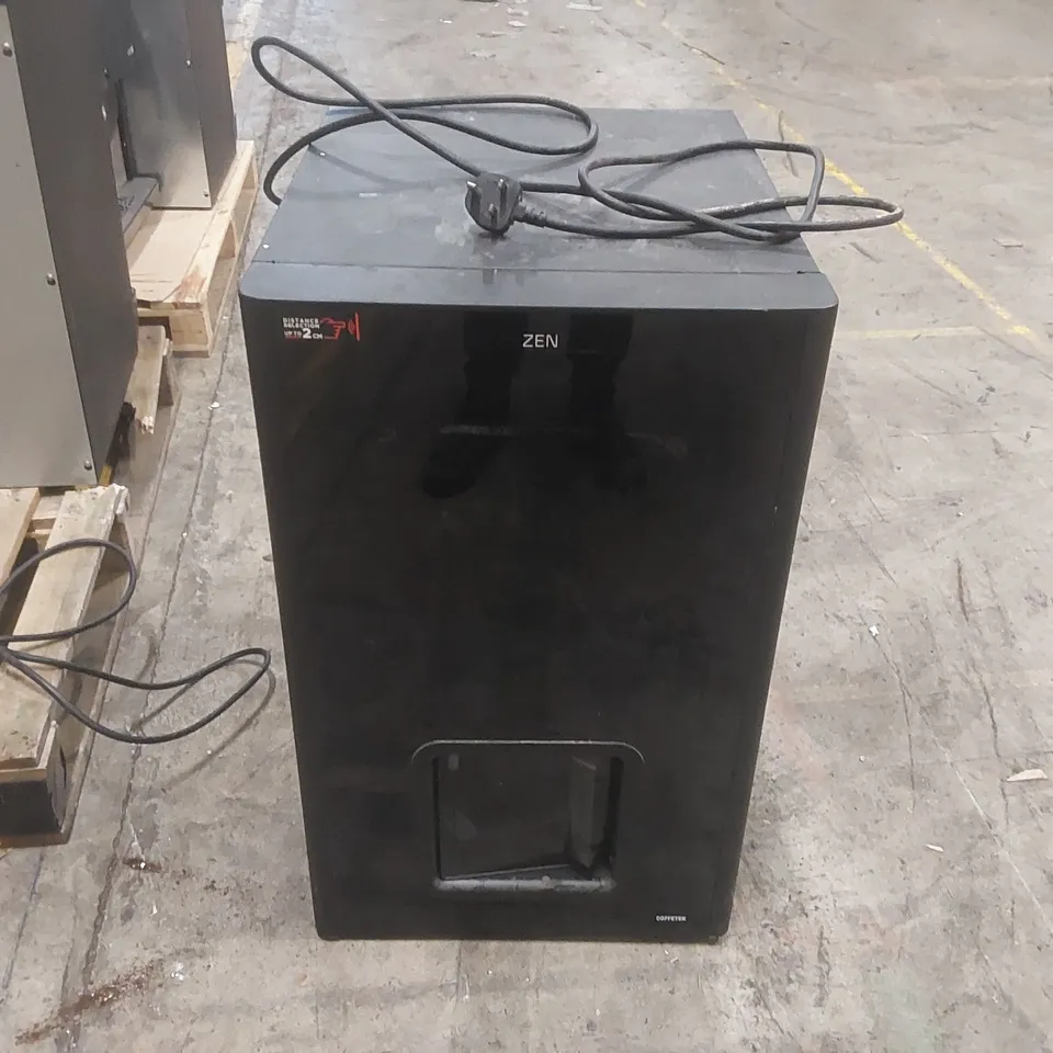 COFFETEK ZEN 5 COMMERCIAL COFFEE VENDING MACHINE