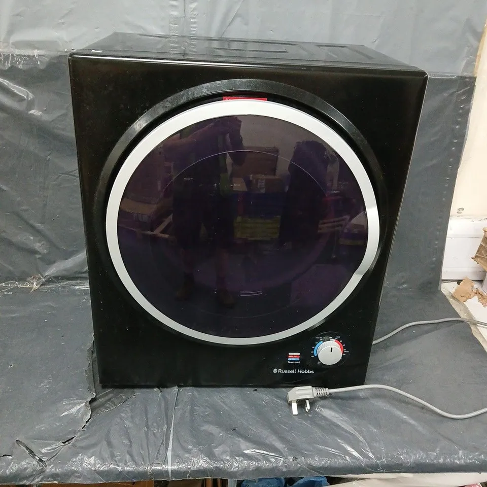 RUSSELL HOBBS RH3VTD800B 2.5KG COMPACT VENTED TUMBLE DRYER IN BLACK