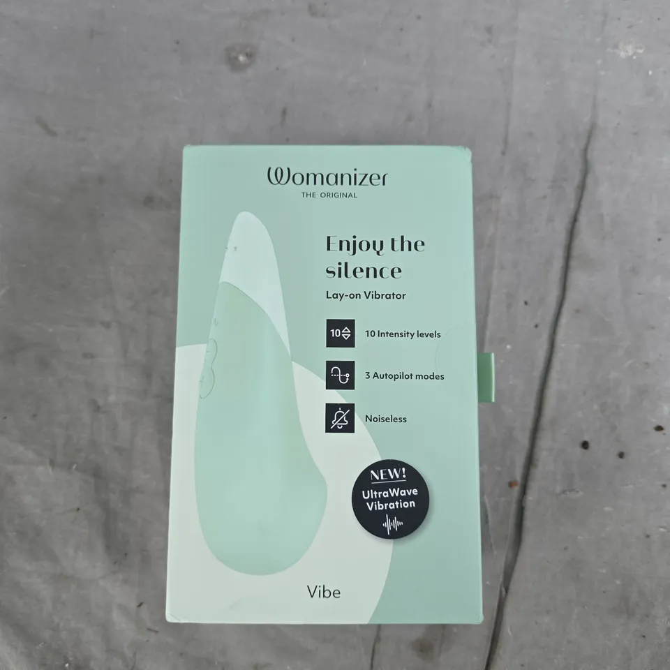 WOMANIZER VIBE LAY-ON VIBRATOR – MINT GREEN BOXED