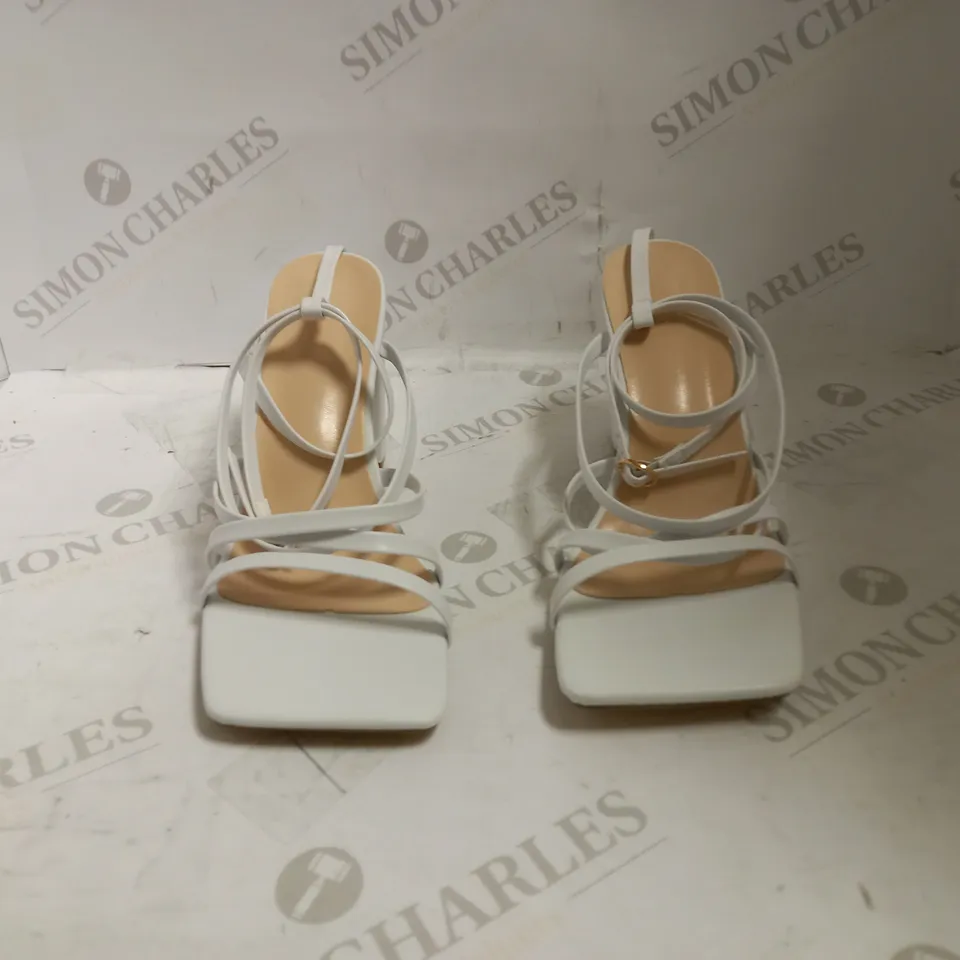 BOXED DESIGNER WHITE STRAP HEELS SIZE 39