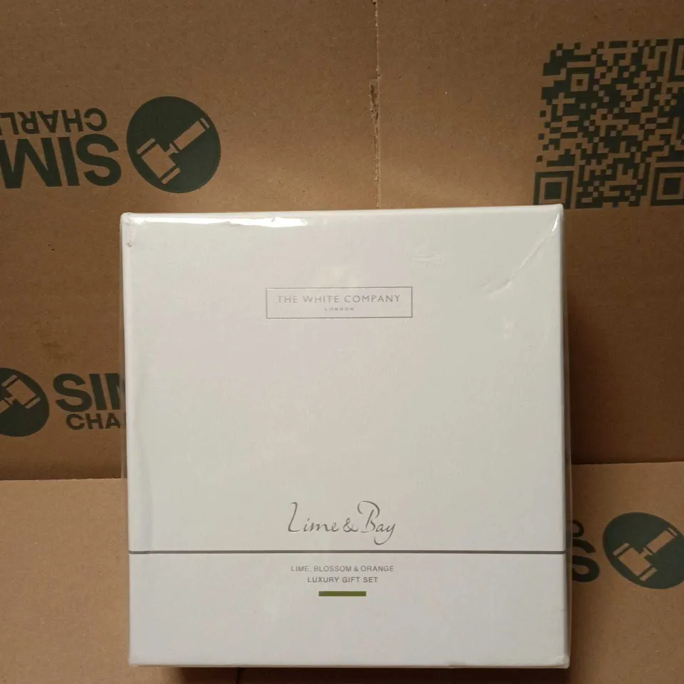 THE WHITE COMPANY LUXURY GIFT SET LIME AND BAY