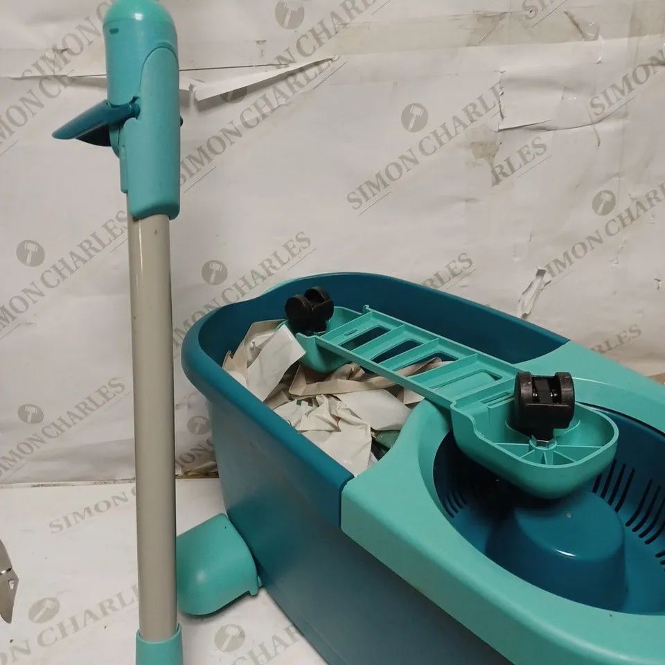 BLUE AND GREY MOP