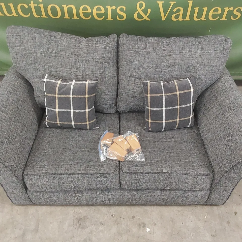 QUALITY DESIGNER ALSOP FABRIC UPHOLSTERED 2 SEATER SOFA