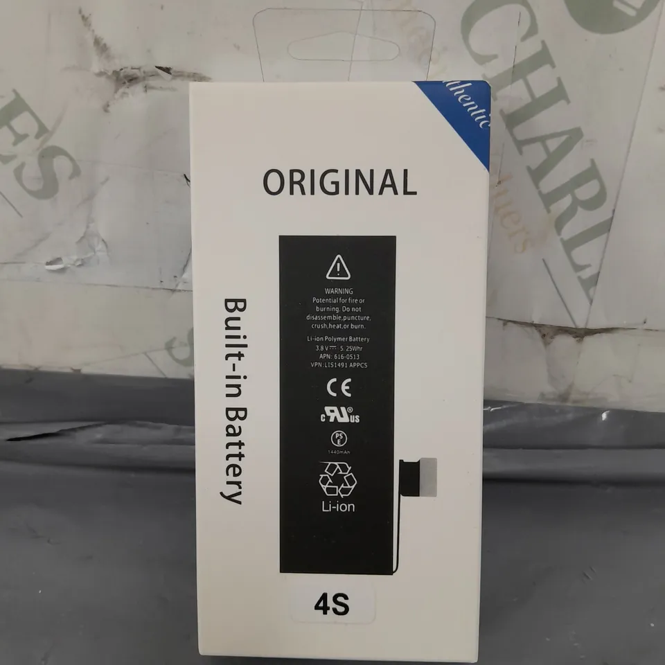 BOX OF APPROX 40 ORIGINAL 4S BATTERIES
