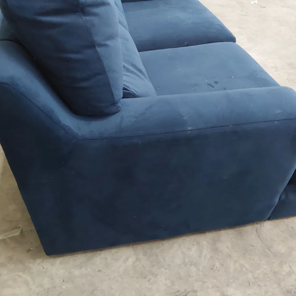 QUALITY BRITISH DESIGNER  LOUNGE Co. ROMILEY 2.5 SEATER SOFA MIDNIGHT INDIGO PLUSH FABRIC 