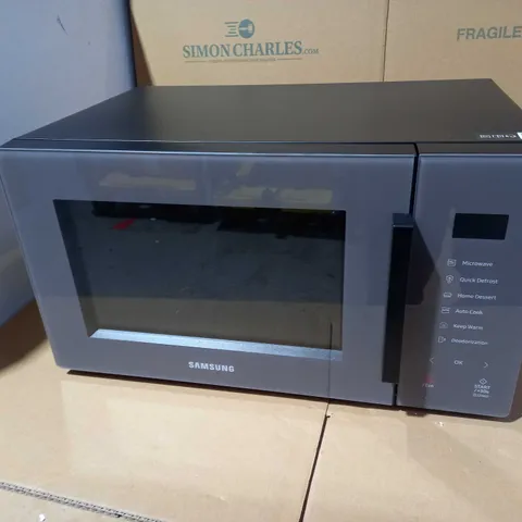 SAMSUNG 23L MICROWAVE OVEN