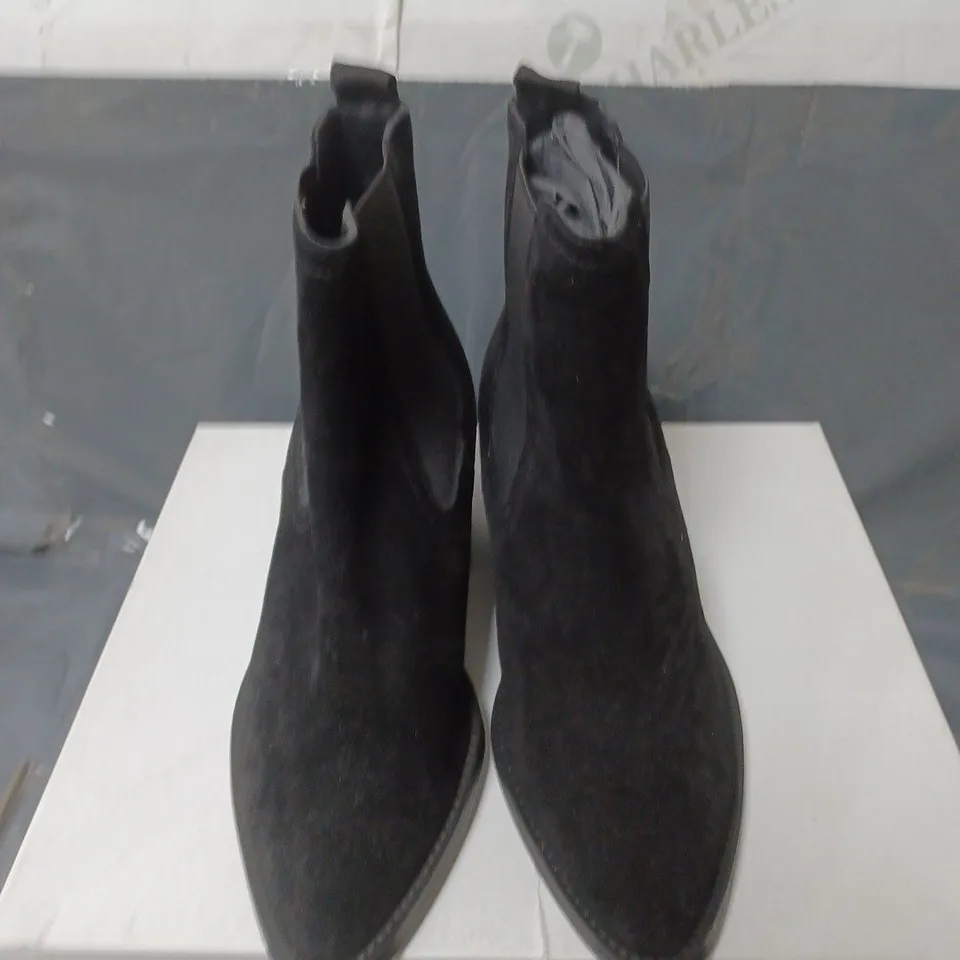 BOXED PAIR OF WOMENS BLACK SUEDE ANKLE BOOTS SIZE 36