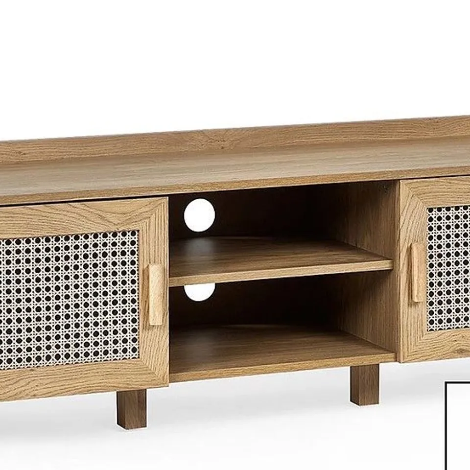 JULIAN BOWEN SYDNEY OAK AND RATTAN EFFECT MEDIA UNIT - COLLECTION ONLY