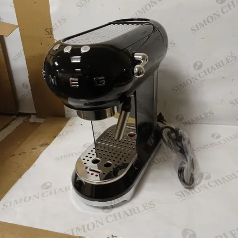 SMEG COFFEE MACHINE - BLACK