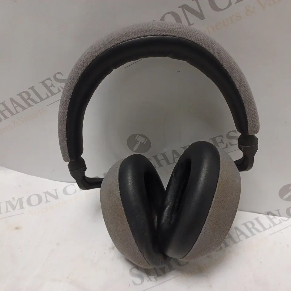 BOXED BOWERS & WILKINS PX7 HEADPHONES 