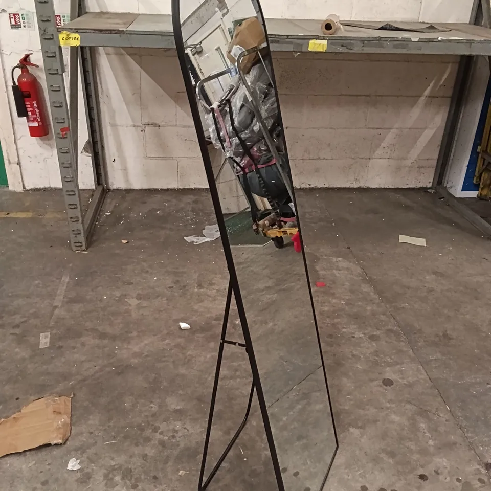 BOXED FULL LENGTH MIRROR - BLACK (1 BOX)