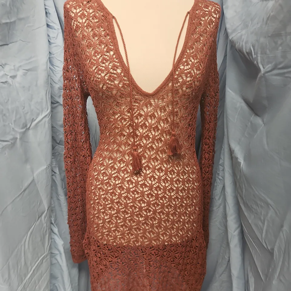 H&M BEACHWEAR CROCHET LACE DRESS – BURNT ORANGE, EU S / US S