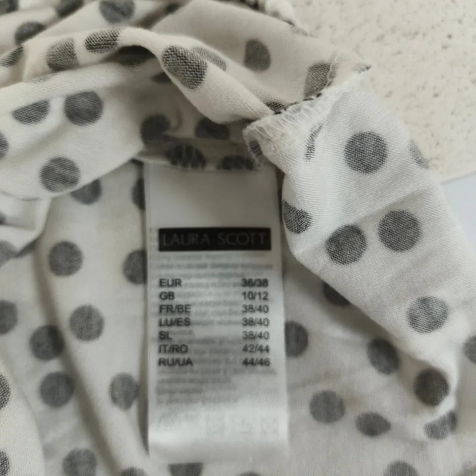 Laura Scott Women's Polka Dot top – White with Black Dots, UK 10-12
