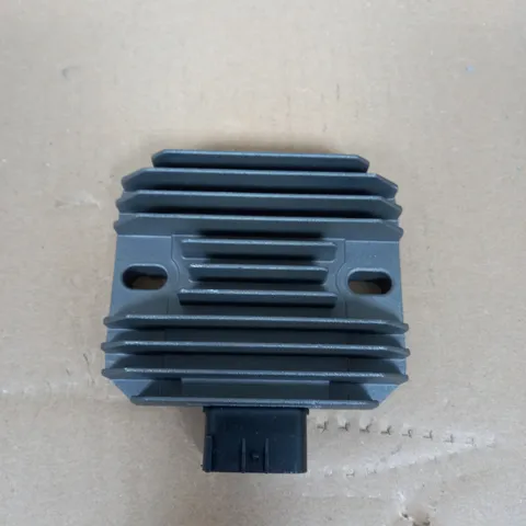 RECTIFIER VOLTAGE REGULATOR 6 PIN
