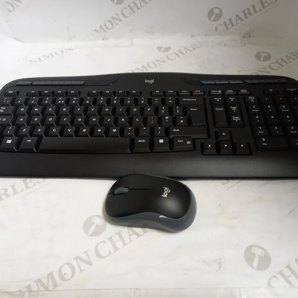 LOGITECH MK330 WIRELESS KEYBOARD