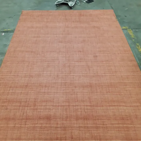 QUALITY DESIGNER AREA RUG // APPROX SIZE: 240 x 330cm