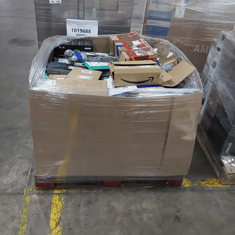 PALLET OF APPROXIMATELY 167 ASSORTED HIGH VALUE ITEMS TO INCLUDE