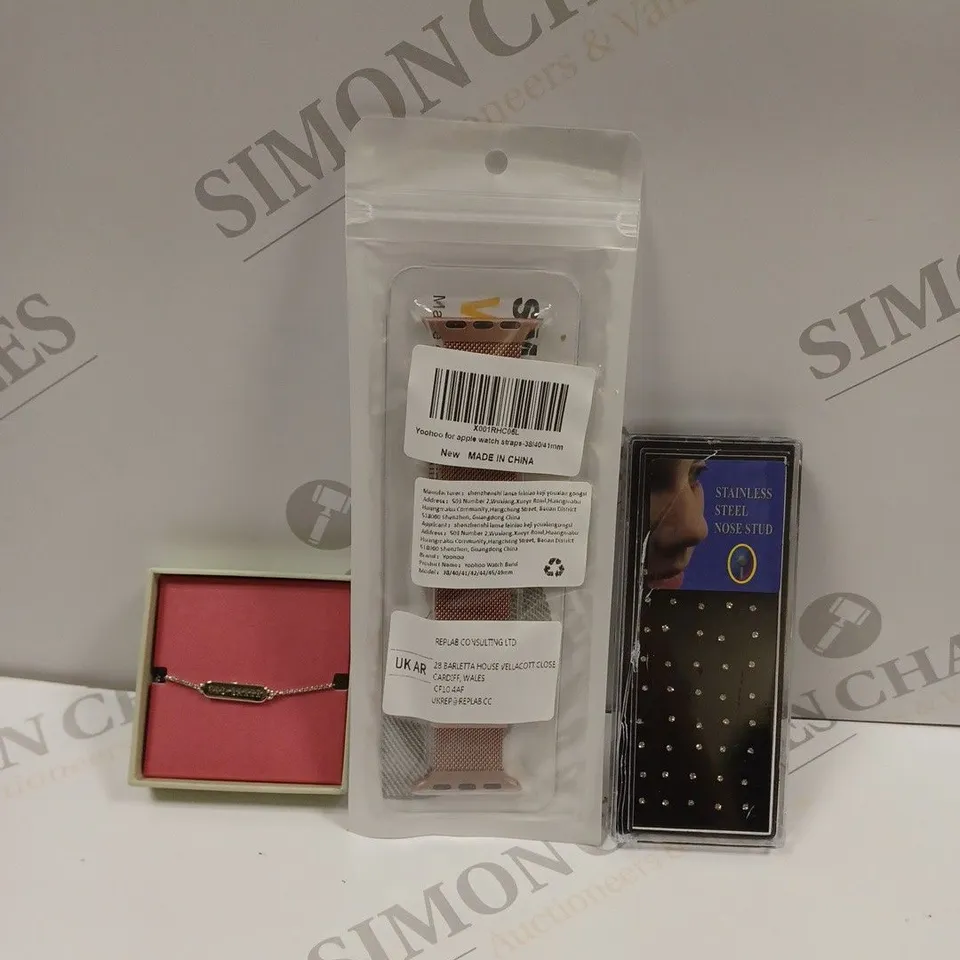 BOX OF APPROX 20 ASSORTED ITEMS TO INCLUDE TED BAKER BRACELET, STAINLESS STEEL NOSE STUDS, SMART WATCH STRAP, ETC. 