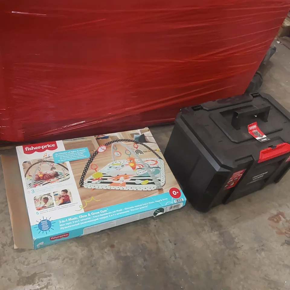 PALLET CONTAINING A LARGE QUANTITY OF MCADYS CHROME SHOWER SETS, FONTEVIVA MINERAL WATER AND OTHER ASSORTED ITEMS INCLUDING: CRAFTSMAN TRADE STACK TOOL CHEST, FISHER-PRICE BABY GYM ECT