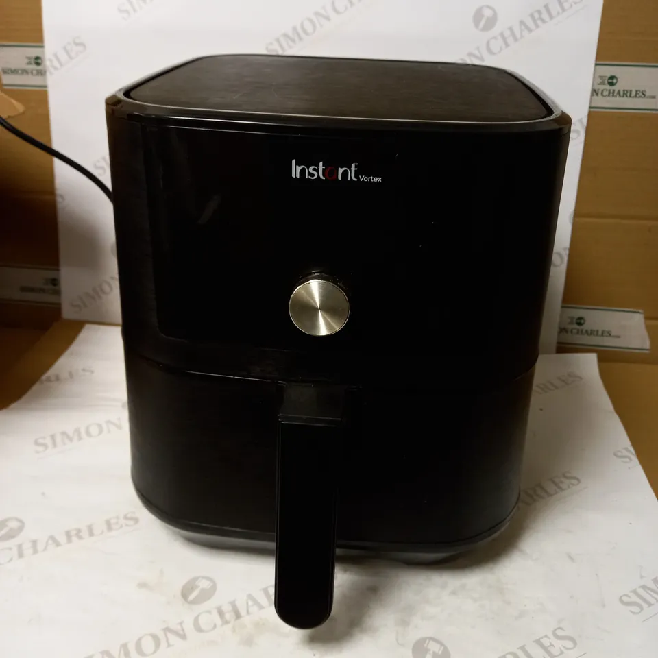INSTANT POT VORTEX AIR FRYER