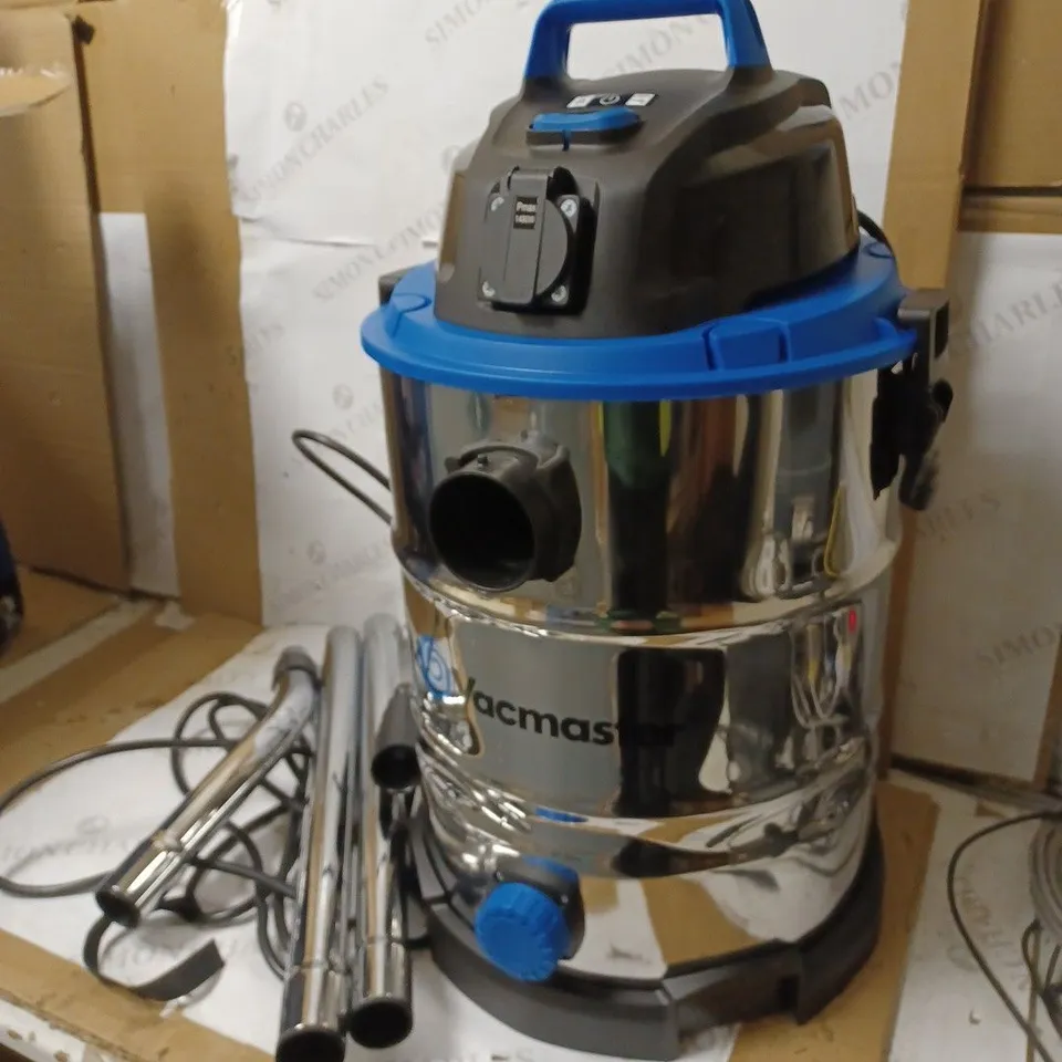 VACMASTER WET AND DRY VACUUM CLEANER 