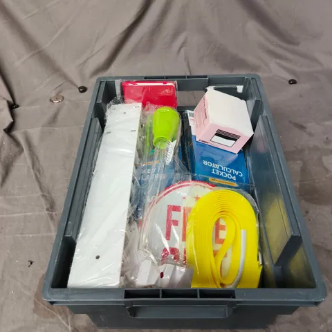 TOTE OF APPROXIMATELY 12 ASSORTED ITEMS TO INCLUDE:  VAULTX TOPLOADING SEMI RIDGID SLEEVES