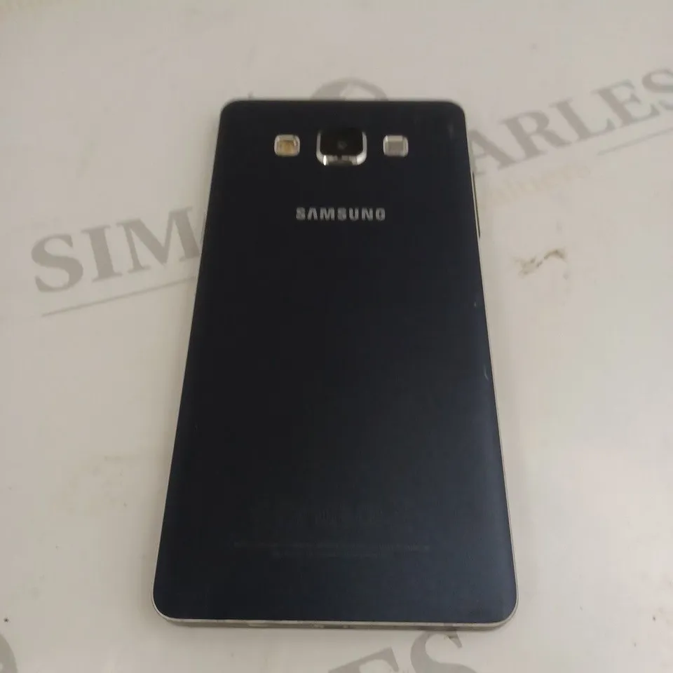 SAMSUNG GALAXY A5 MOBILE PHONE