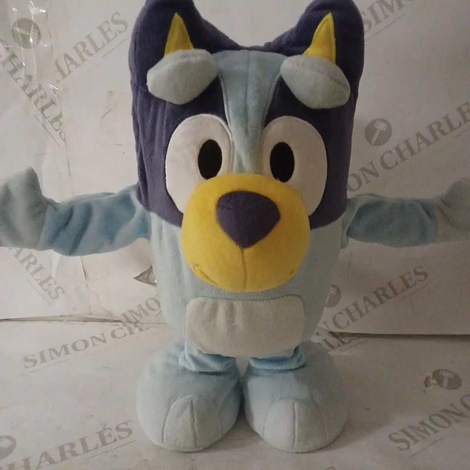 DANCE & PLAY BLUEY RRP £59.99