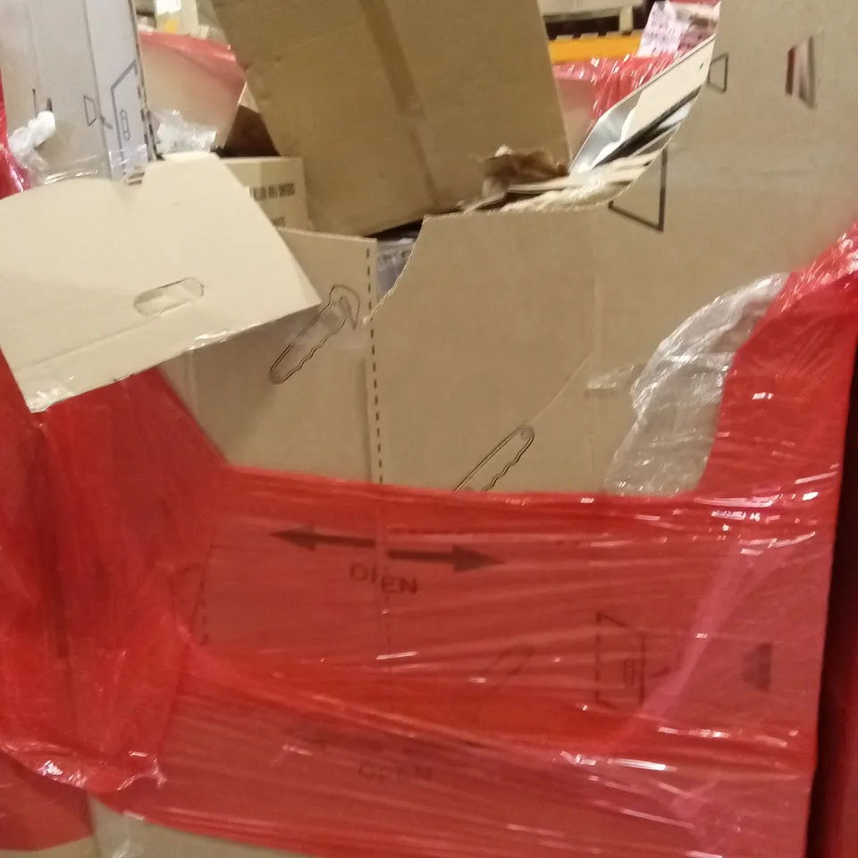 PALLET OF ASSORTED HOUSEHOLD GOODS AND PRODUCTS TO INCLUDE;MIRROR, CEILING LIGHT WITH FAN, THERMOELECTRIC COOLER AND WARMER