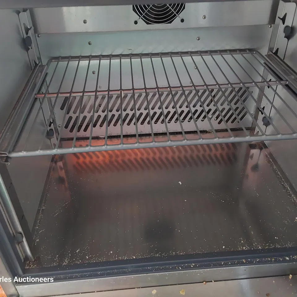 WILLIAMS UNDERCOUNTER FRIDGE HC R290 R2