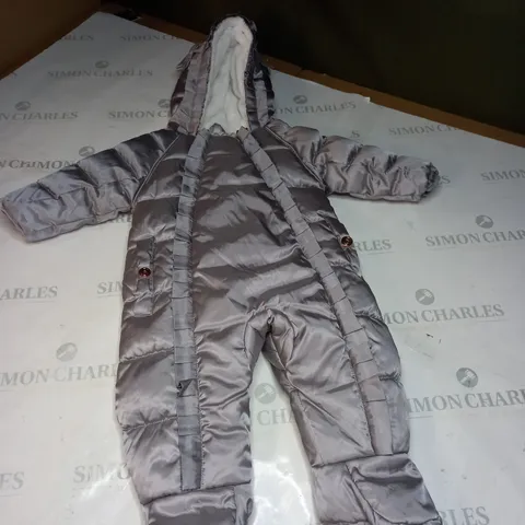 BABY ALL IN 1 SNOWSUIT SUIT SIZE 3-6 MONTHS