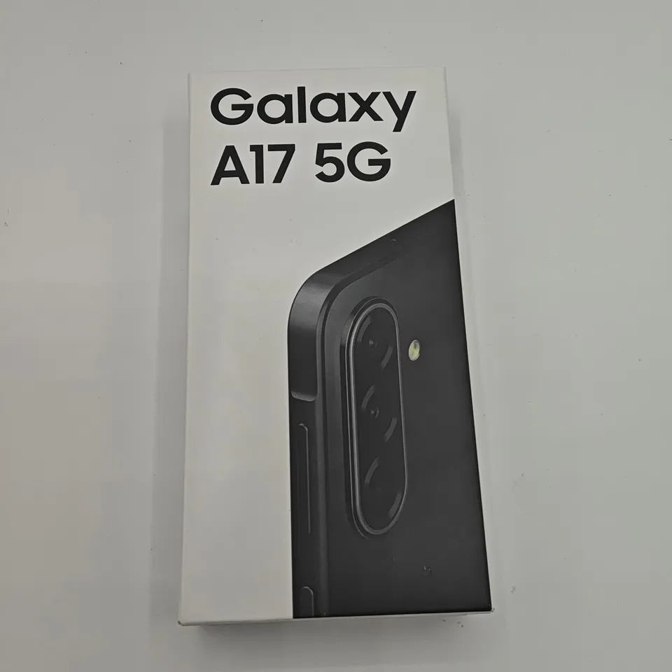 BOXED SAMSUNG GALAXY A17 4/128GB IN BLACK - SM-A176B