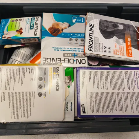 APPROXIMATELY 20 ASSORTED PET CARE PRODUCTS TO INCLUDE ADVANTAGE, ON DEFENCE, FRONTLINE, ETC