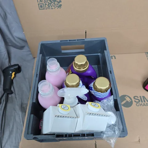 TOTE OF APPROXIMATELY 12 ASSORTED LIQUIDS TO INCLUDE: FABULOSA ROOM AND FABRIC FRESHENER