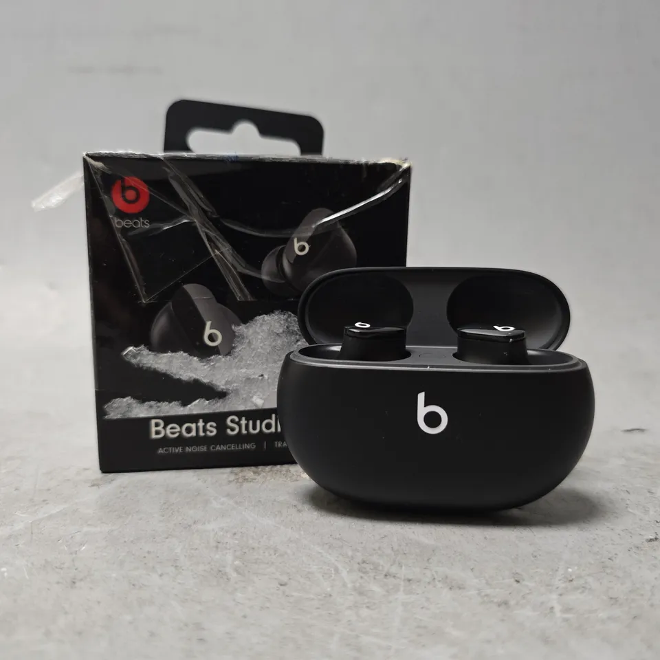BOXED BEATS STUDIO BUDS 