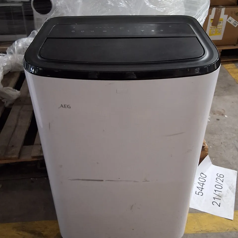 UNBOXED AEG PORTABLE AIR CONDITIONER AXP26U559HW – WHITE
