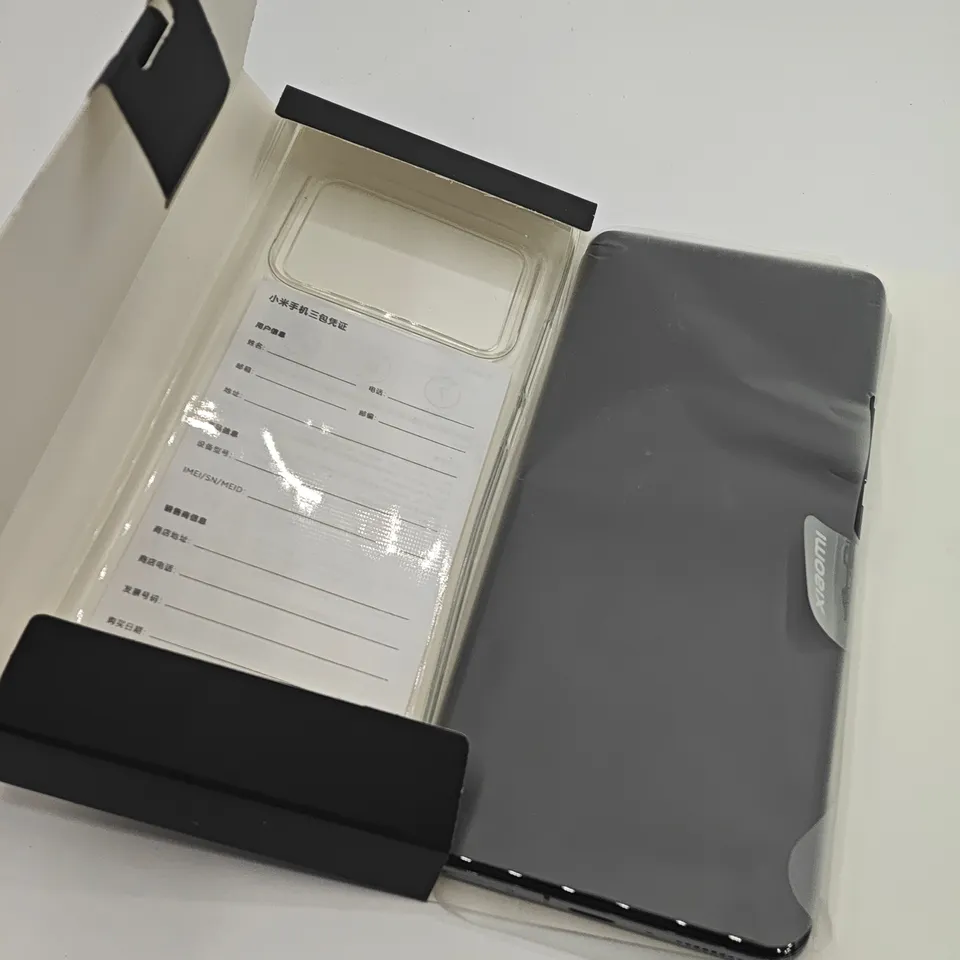 BOXED XIAOMI 11 ULTRA 12/512GB IN CERAMIC BLACK - M2102K1G