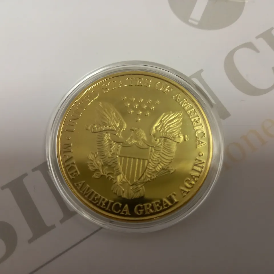 DONALD TRUMP `MAKE AMERICA GREAT AGAIN` COLLECTABLE COIN 