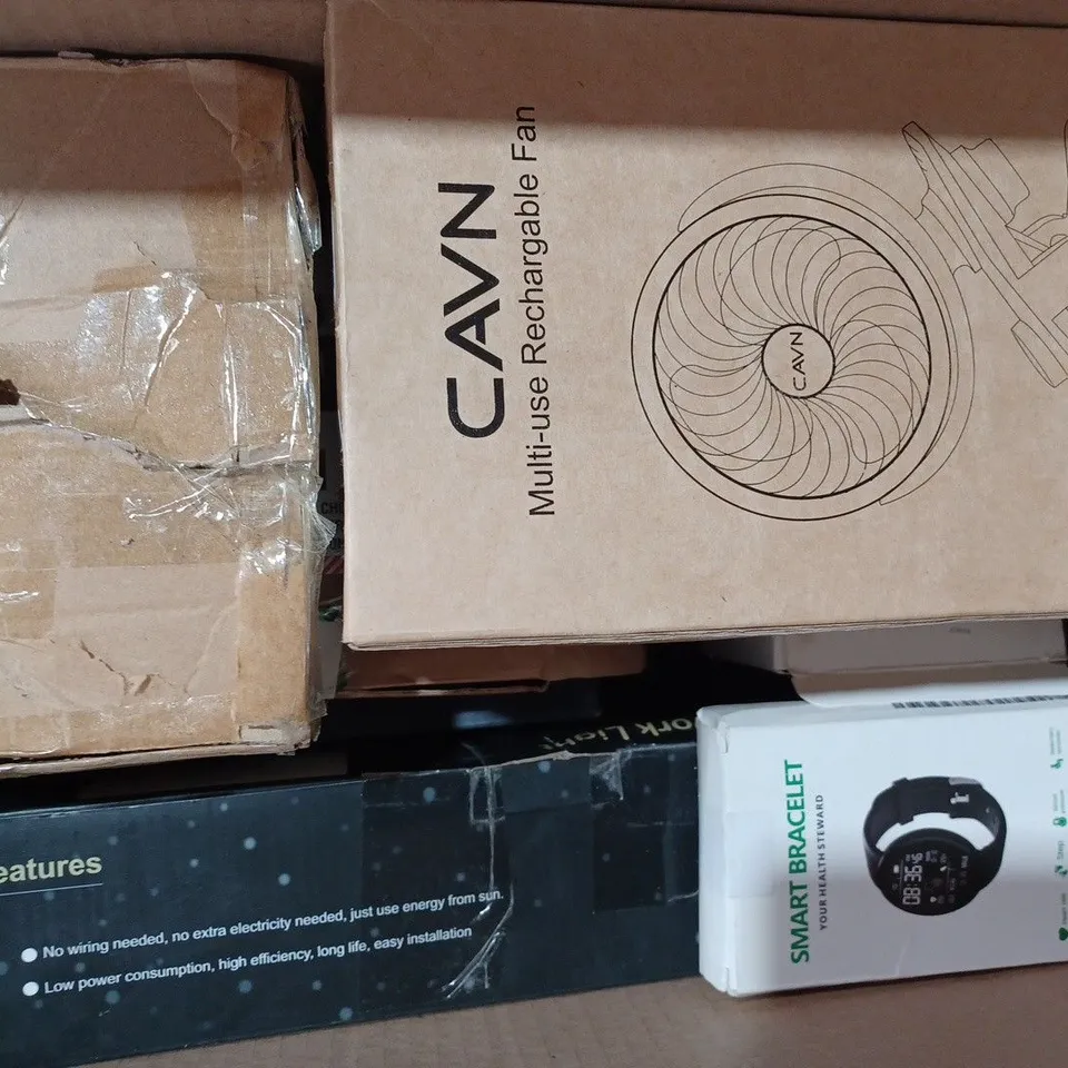 BOX OF APPROXIMATELY 10 ASSORTED HOUSEHOLD ITEMS TO INCLUDE GUISEAPUE NAIL DRILL, WIFI RANGE EXTENDER, YEEYIN NIGHT LIGHT, ETC