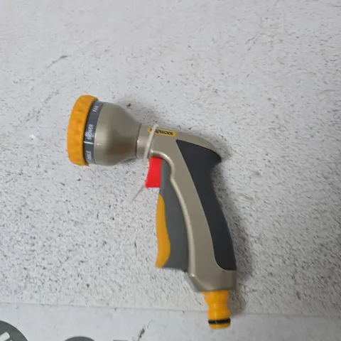 HOZELOCK GARDEN HOSE SPRAY NOZZLE WITH ADJUSTABLE HEAD