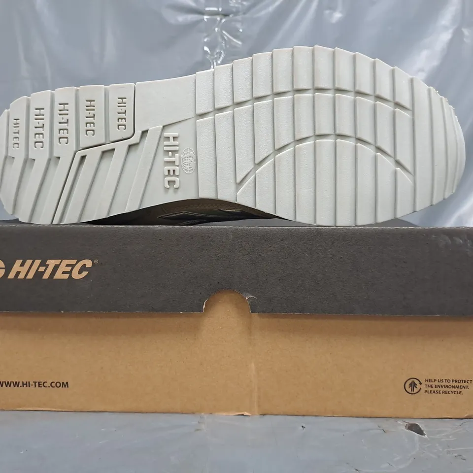 BOXED PAIR OF HI-TEC SILVER SHADOW OG SHOES IN SILVER/GREY/GREEN SIZE UK 12