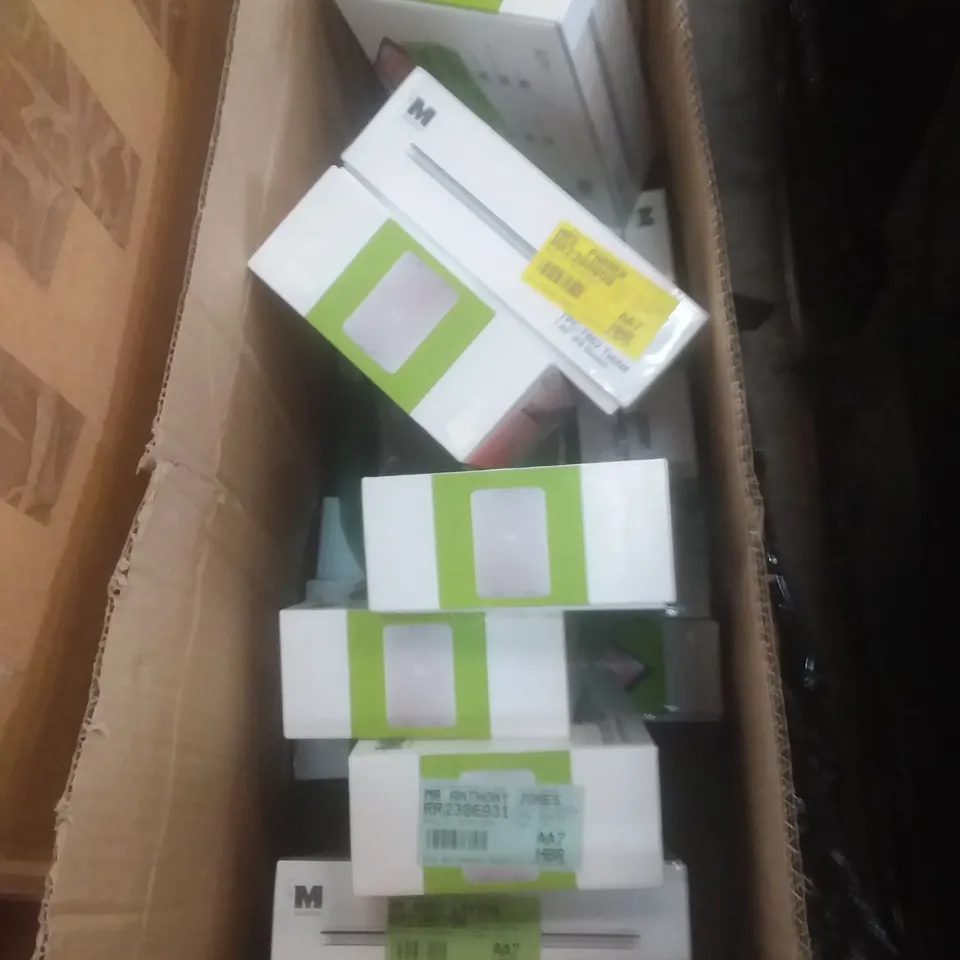 PALLET OF ASSORTED ELECTRICAL ITEMS INCLUDING NIGHTWATCHER SECURITY SYSTEMS AND LIGHTING, TECHNOLOGY TABLETS, NANOSAT
