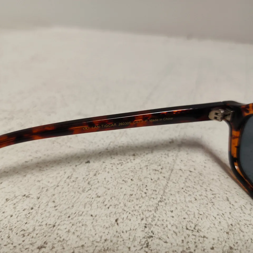 MELLER SUNGLASSES – TORTOISESHELL FRAME