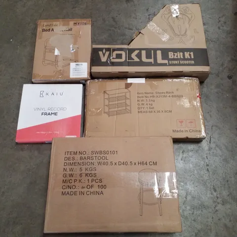 PALLET CONTAINING ASSORTED PRODUCTS INCLUDING BED ASSIST RAIL, VINYL RECORD FRAME, BARSTOOL, SHOE RACK & STUNT SCOOTER