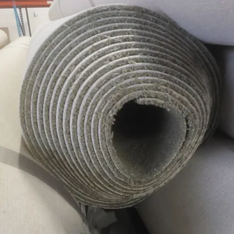 ROLL OF QUALITY OMBERSLEY OLIVE CARPET // APPROX SIZE: 5 X 12.95m