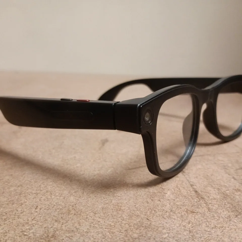 AI GLASSES AIMB-G2 SMART GLASSES WITH 3 LENS SETS – BOXED