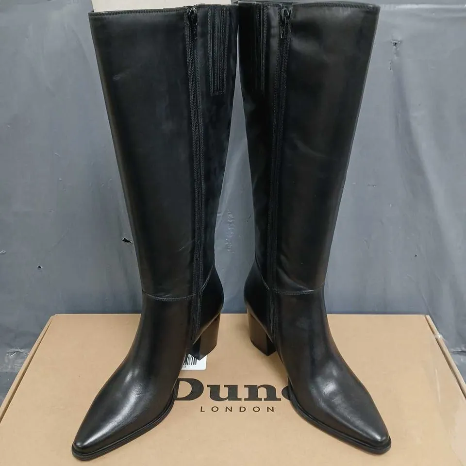 BOXED PAIR OF DUNE LONDON SILAHS LEATHER KNEE HIGH BOOTS IN BLACK SIZE 6