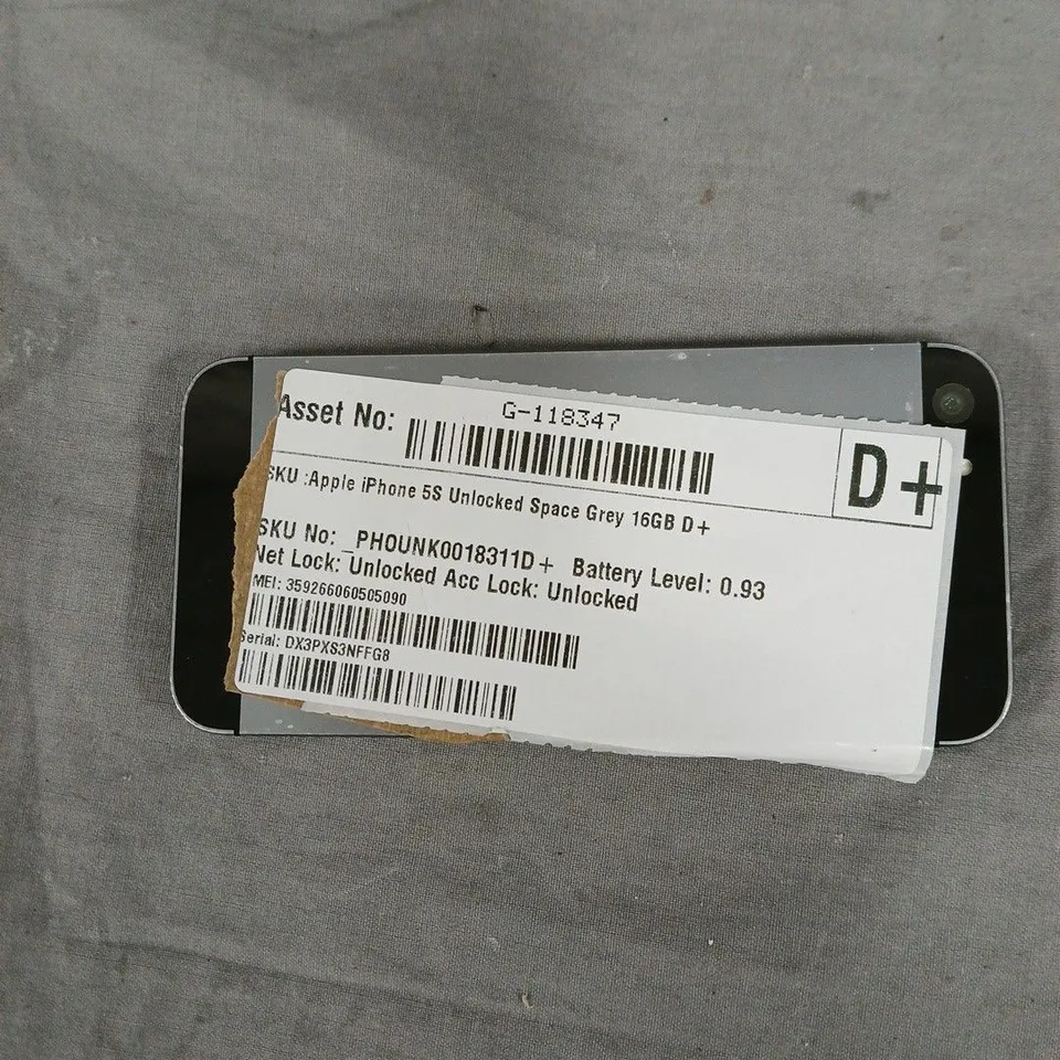 APPLE IPHONE 5S SPACE GREY 16GB – UNLOCKED. PHONE DOES NOT POWER ON