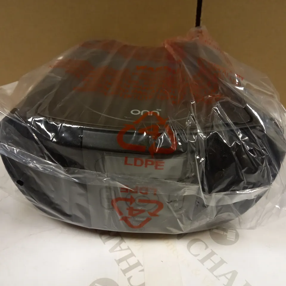 ONN CD BOOMBOX WITH FM RADIO